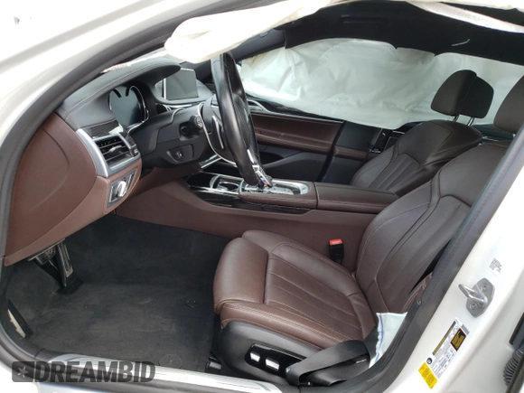 2019 BMW 7 Series 740i with VIN WBA7E2C57KB217178, listed as a Copart auction lot 44289243 with 0 mi miles. Bid and sale history available at carsss.com. Image 7.