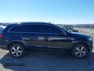 2013 Audi Q7 3.0L TDI Premium Plus with VIN WA1LMAFE7DD009295, listed as a IAAI auction lot 41895084 with 151,954 mi miles. Bid and sale history available at carsss.com. Image 13.