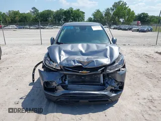 2020 Chevrolet Trax LS z VIN 3GNCJKSB0LL317005, wystawiony jako IAAI lot #39249708 z przebiegiem 59 860 mil mil oraz . Historia ofert i sprzedaży dostępna na DreamBid. Obrazek 12.