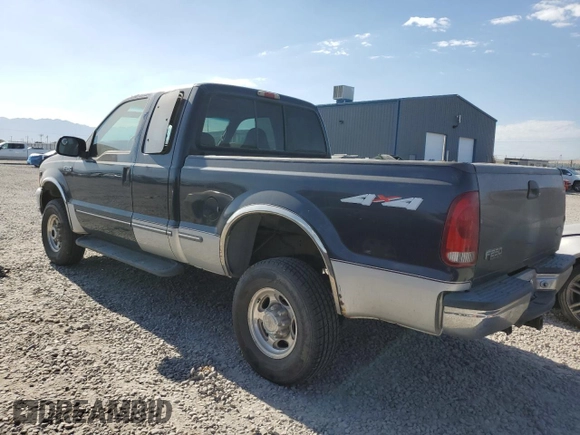 1999 Ford F-250 XL with VIN 1FTNX21L0XED19451, listed as a Copart auction lot 65787795 with 140,812 mi miles and Clean title. Bid and sale history available at DreamBid. Image 2.