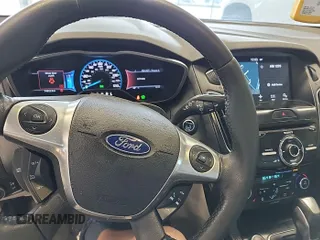 2016 Ford Focus Electric z VIN 1FADP3R47GL320483, wystawiony jako IAAI lot #42392319 z przebiegiem 74 612 mil mil oraz . Historia ofert i sprzedaży dostępna na DreamBid. Obrazek 16.