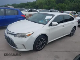 2016 Toyota Avalon Limited z VIN 4T1BK1EB7GU235304, wystawiony jako IAAI lot #42443795 z przebiegiem 197 261 mil mil oraz . Historia ofert i sprzedaży dostępna na DreamBid. Obrazek 17.
