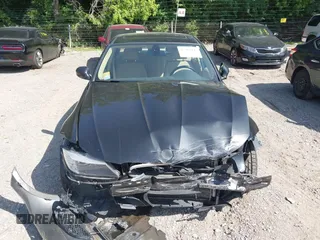 2011 BMW 3 Series 328i xDrive with VIN WBAPK7C55BA972180, listed as a IAAI auction lot 42566991 with 228,000 mi miles and . Bid and sale history available at DreamBid. Image 6.