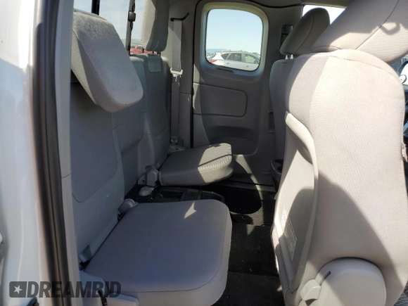 2014 Toyota Tacoma PreRunner with VIN 5TFTU4GN2EX063951, listed as a Copart auction lot 52083875 with 205,969 mi miles and Salvage title. Bid and sale history available at DreamBid. Image 10.