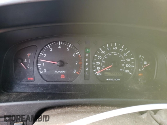 2000 Toyota Sienna LE with VIN 4T3ZF13C7YU235777, listed as a Copart auction lot 43792734 with 223,722 mi miles and Salvage Title. Bid and sale history available at carsss.com. Image 9.