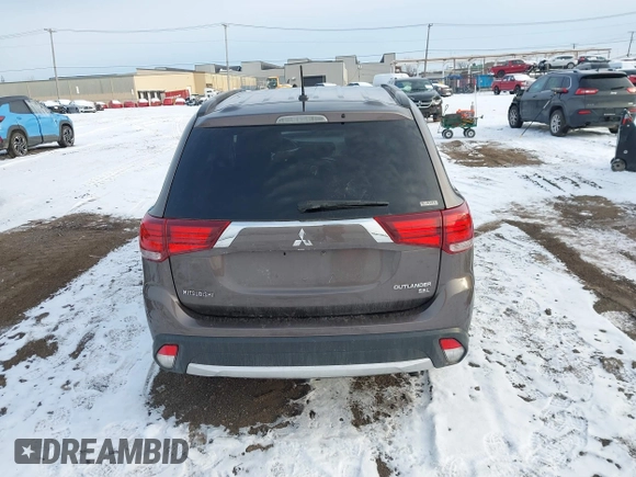 2016 Mitsubishi Outlander SE with VIN JA4AZ3A33GZ051271, listed as a IAAI auction lot 41161321 with 61,306 mi miles and . Bid and sale history available at DreamBid. Image 17.