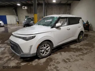 2024 Kia Soul LX with VIN KNDJ23AU2R7236560, listed as a Copart auction lot 41908805 with 15,301 mi miles and Non Repairable. Bid and sale history available at carsss.com. Image 1.