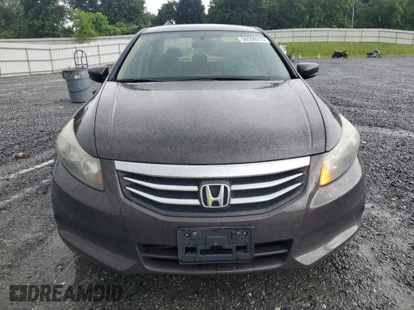 2011 Honda Accord LX z VIN 1HGCP2F36BA037252, wystawiony jako Copart lot #56550215 z przebiegiem 119 657 mil mil oraz Szkoda całkowita • Salvage title. Historia ofert i sprzedaży dostępna na DreamBid. Obrazek 5.