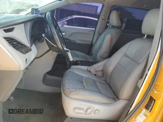 2018 Toyota Sienna XLE Auto Access Seat with VIN 5TDYZ3DC3JS904731, listed as a Copart auction lot 55451085 with 234,414 mi miles and Clean Title. Bid and sale history available at DreamBid. Image 7.