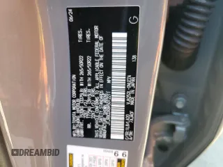 2024 Lexus GX 550 Luxury z VIN JTJVBCDX8R5012211, wystawiony jako Copart lot #56460015 z przebiegiem 14 193 mil mil oraz Szkody całkowita. Historia ofert i sprzedaży dostępna na DreamBid. Obrazek 13.
