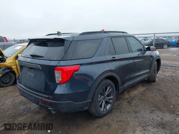 2024 Ford Explorer XLT with VIN 1FMSK7DH1RGA53821, listed as a IAAI auction lot 41542524 with 26,302 mi miles. Bid and sale history available at carsss.com. Image 4.