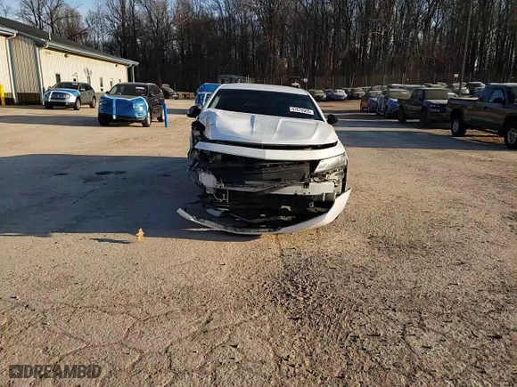2014 Chevrolet Impala LS with VIN 2G11Y5SL6E9316994, listed as a Copart auction lot 47675005 with 136,480 mi miles and Salvage Title. Bid and sale history available at carsss.com. Image 13.