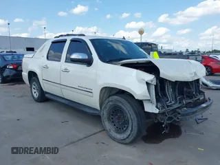 2012 Chevrolet Avalanche LTZ with VIN 3GNMCGE04CG245739, listed as a IAAI auction lot 42340506 with 251,023 mi miles and . Bid and sale history available at DreamBid. Image 1.