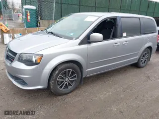 2015 Dodge Grand Caravan SXT Premium Plus with VIN 2C4RDGBGXFR704185, listed as a IAAI auction lot 41815520 with 192,806 mi miles. Bid and sale history available at carsss.com. Image 2.