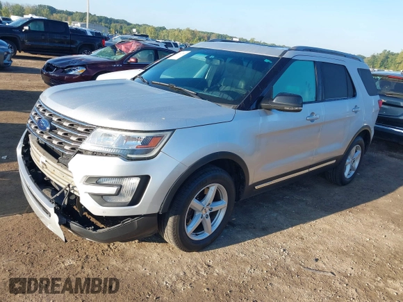 2016 Ford Explorer XLT with VIN 1FM5K8DH2GGC55289, listed as a IAAI auction lot 40302783 with 213,433 mi miles and . Bid and sale history available at DreamBid. Image 17.