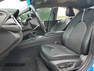 2020 Toyota Camry SE z VIN 4T1G11AKXLU371418, wystawiony jako Copart lot #56050785 z przebiegiem 106 183 mil mil oraz Szkoda całkowita • Salvage title. Historia ofert i sprzedaży dostępna na DreamBid. Obrazek 7.