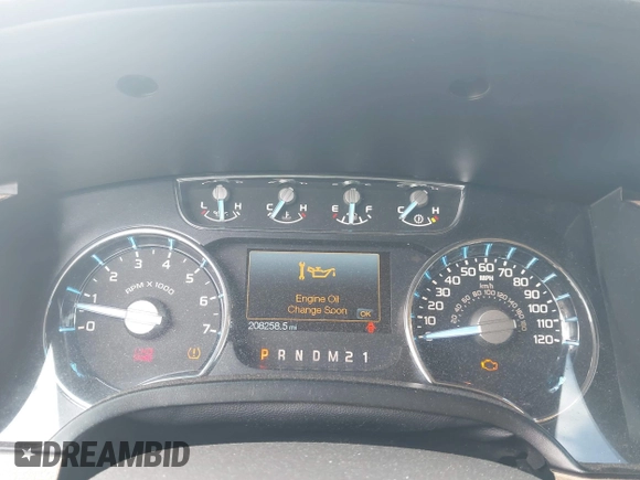 2011 Ford F-150 XLT with VIN 1FTFW1ET7BFA54123, listed as a IAAI auction lot 42119218 with 208,258 mi miles. Bid and sale history available at carsss.com. Image 7.