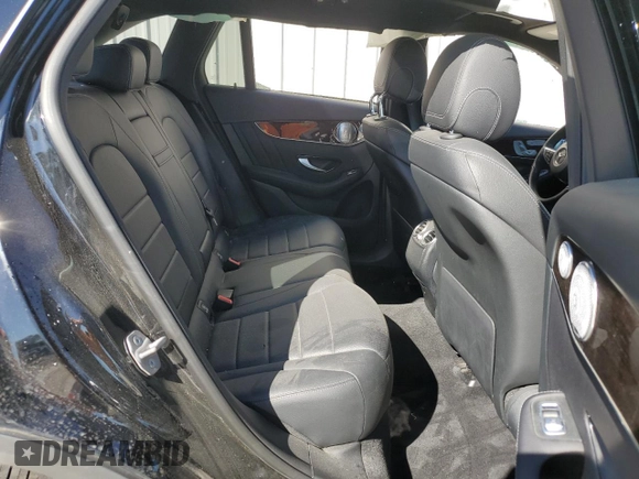 2019 Mercedes-Benz GLC 300 z VIN WDC0G4KB8KV178773, wystawiony jako Copart lot #47214385 z przebiegiem 62 831 mil mil oraz Nie do naprawy • Non repairable. Historia ofert i sprzedaży dostępna na DreamBid. Obrazek 11.