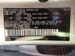 2023 Toyota 4Runner SR5 с VIN JTEMU5JR8P6155561, выставлен на аукционе IAAI как лот 41465467 с пробегом 48 228 миль миль и . История ставок и продаж доступна на DreamBid. Изображение 9.