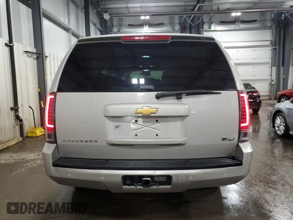 2008 Chevrolet Suburban Commercial with VIN 1GNFK16398J224604, listed as a Copart auction lot 79661914 with 197,033 mi miles and Salvage Title. Bid and sale history available at carsss.com. Image 6.