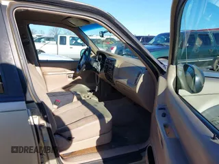 1999 Ford Explorer with VIN 1FMZU32X1XZC03794, listed as a IAAI auction lot 41230494 with 265,224 mi miles and . Bid and sale history available at DreamBid. Image 5.
