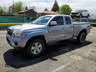 2015 Toyota Tacoma with VIN 5TFUU4EN7FX137132, listed as a Copart auction lot 56561455 with 151,858 mi miles and Salvage title. Bid and sale history available at DreamBid. Image 1.