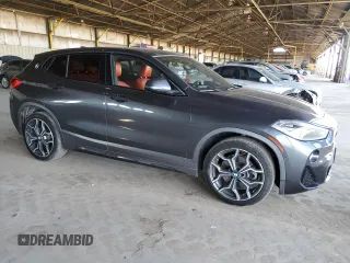 2018 BMW X2 sDrive28i z VIN WBXYJ3C3XJEJ84376, wystawiony jako Copart lot #58362225 z przebiegiem 110 604 mil mil oraz Tytuł czysty. Historia ofert i sprzedaży dostępna na DreamBid. Obrazek 4.