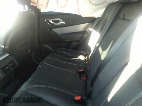 2022 Land Rover Range Rover Velar R-Dynamic S с VIN SALYT2EX4NA335722, выставлен на аукционе IAAI как лот 40931524 с пробегом 18 734 миль миль и . История ставок и продаж доступна на DreamBid. Изображение 8.