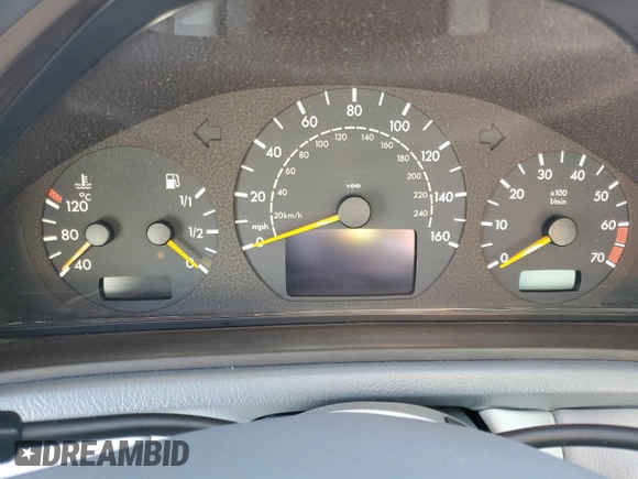 2002 Mercedes-Benz CLK 320/430 with VIN WDBLJ65G82F197193, listed as a Copart auction lot 85999864 with Not Provided miles and Salvage Title. Bid and sale history available at DreamBid. Image 9.
