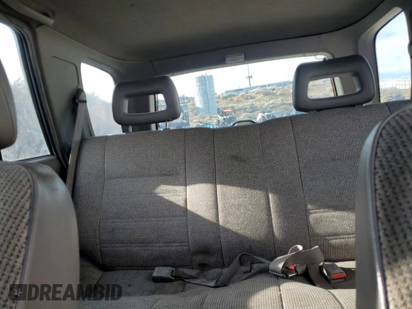 1992 Isuzu Rodeo with VIN 4S2CY58Z2N4341636, listed as a Copart auction lot 45606315 with 235,683 mi miles and Salvage title. Bid and sale history available at DreamBid. Image 10.