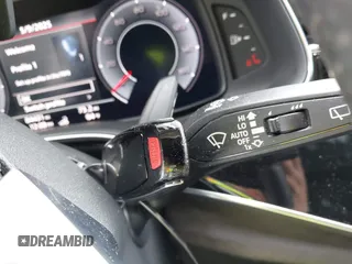 2019 Audi Q8 Premium z VIN WA1AVAF16KD019301, wystawiony jako IAAI lot #42227309 z przebiegiem 84 431 mil mil oraz . Historia ofert i sprzedaży dostępna na DreamBid. Obrazek 11.