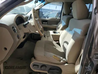 2008 Ford F-150 XL z VIN 1FTRW12WX8FB92694, wystawiony jako Copart lot #53891125 z przebiegiem 152 961 mil mil oraz Czysty tytuł • Clean title. Historia ofert i sprzedaży dostępna na DreamBid. Obrazek 7.