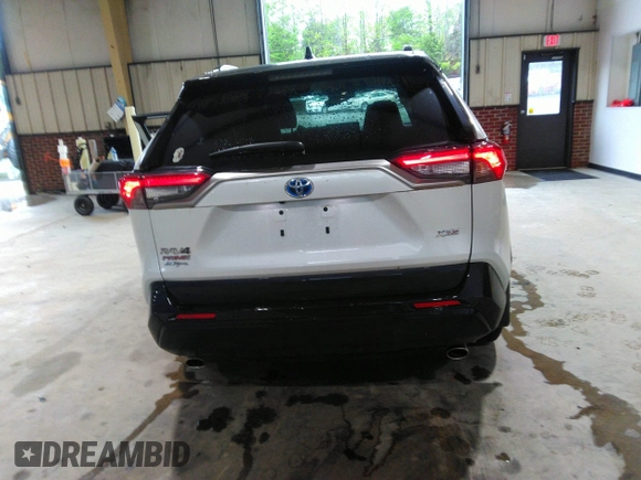 2024 Toyota RAV4 XSE with VIN JTMFB3FV4RD168626, listed as a IAAI auction lot 41966437 with 10,202 mi miles and . Bid and sale history available at DreamBid. Image 16.