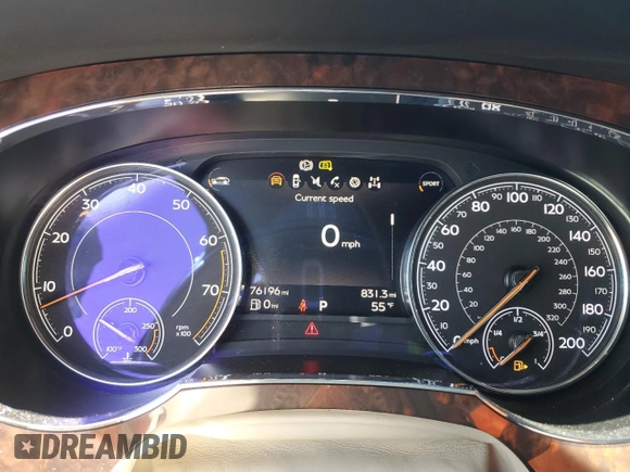 2018 Bentley Bentayga Signature z VIN SJAAC4ZV0JC020171, wystawiony jako Copart lot #48413645 z przebiegiem 76 196 mil mil oraz Szkody całkowita. Historia ofert i sprzedaży dostępna na DreamBid. Obrazek 9.
