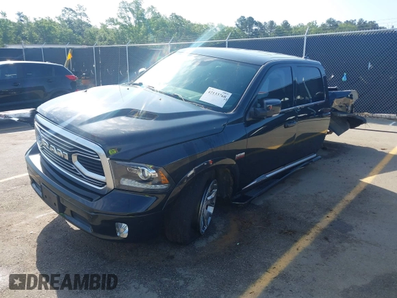 2018 Ram 1500 Limited z VIN 1C6RR6PT9JS193181, wystawiony jako IAAI lot #42133768 z przebiegiem 75 658 mil mil oraz . Historia ofert i sprzedaży dostępna na DreamBid. Obrazek 16.