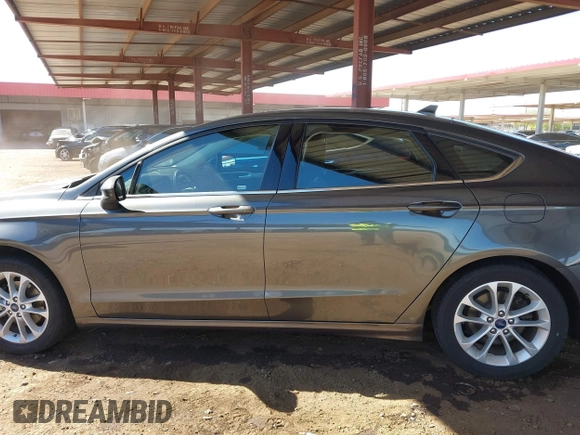 2019 Ford Fusion SE with VIN 3FA6P0HD9KR104024, listed as a IAAI auction lot 41831472 with 44,629 mi miles. Bid and sale history available at carsss.com. Image 14.