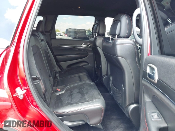 2018 Jeep Grand Cherokee Trailhawk с VIN 1C4RJFLG3JC399051, выставлен на аукционе IAAI как лот 42359437 с пробегом 70 956 миль миль и . История ставок и продаж доступна на DreamBid. Изображение 8.