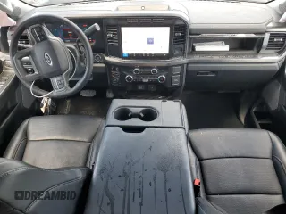 2024 Ford F-350 XL z VIN 1FT8W3BT8REF59919, wystawiony jako Copart lot #56713355 z przebiegiem 69 826 mil mil oraz Szkoda całkowita • Salvage title. Historia ofert i sprzedaży dostępna na DreamBid. Obrazek 8.
