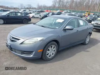 2011 Mazda Mazda6 i Sport with VIN 1YVHZ8BH3B5M07854, listed as a IAAI auction lot 41780621 with 175,036 mi miles. Bid and sale history available at carsss.com. Image 2.