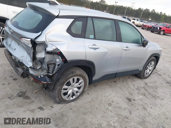 2022 Toyota Corolla Cross L with VIN 7MUAAABG4NV002202, listed as a IAAI auction lot 41890682 with 35,845 mi miles and . Bid and sale history available at DreamBid. Image 4.