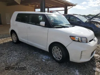 2015 Scion xB z VIN JTLZE4FE4FJ070322, wystawiony jako Copart lot #55056195 z przebiegiem 122 071 mil mil oraz Szkoda całkowita • Salvage title. Historia ofert i sprzedaży dostępna na DreamBid. Obrazek 4.