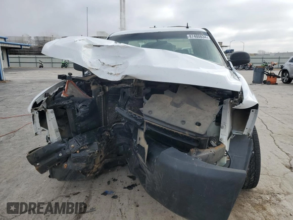 2007 Chevrolet Silverado 1500 LT w/1LT with VIN 2GCEC19C571622091, listed as a Copart auction lot 87400834 with 111,521 mi miles and Salvage Title. Bid and sale history available at carsss.com. Image 5.