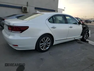 2015 Lexus LS 460 with VIN JTHBL5EF1F5133080, listed as a Copart auction lot 86340264 with 84,729 mi miles and Salvage title. Bid and sale history available at DreamBid. Image 3.