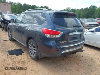 2014 Nissan Pathfinder SV with VIN 5N1AR2MM7EC710811, listed as a IAAI auction lot 42142870 with 158,803 mi miles. Bid and sale history available at carsss.com. Image 3.
