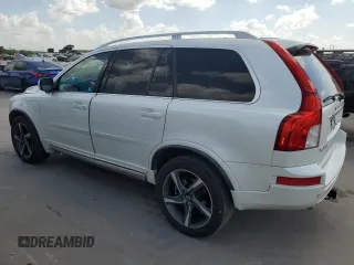 2014 Volvo XC90 R-Design with VIN YV4952CF3E1684657, listed as a Copart auction lot 59174444 with 117,703 mi miles and Clean Title. Bid and sale history available at DreamBid. Image 2.