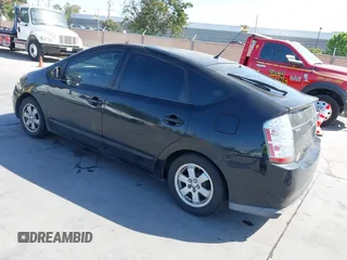 2007 Toyota Prius z VIN JTDKB20U977643711, wystawiony jako IAAI lot #42411905 z przebiegiem 112 362 mil mil oraz . Historia ofert i sprzedaży dostępna na DreamBid. Obrazek 3.