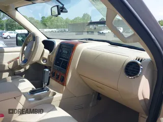 2006 Ford Explorer Eddie Bauer с VIN 1FMEU64E46UA91712, выставлен на аукционе IAAI как лот 42290089 с пробегом 184 684 миль миль и . История ставок и продаж доступна на DreamBid. Изображение 5.