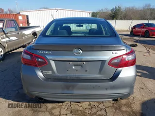 2018 Nissan Altima 2.5 SR with VIN 1N4AL3AP9JC109524, listed as a IAAI auction lot 41177265 with 253,800 mi miles. Bid and sale history available at carsss.com. Image 16.