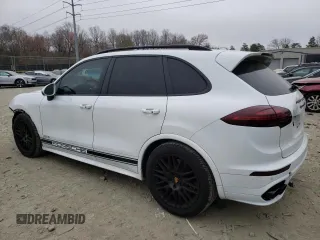 2016 Porsche Cayenne GTS с VIN WP1AD2A26GLA72543, выставлен на аукционе Copart как лот 49081025 с пробегом 160 019 миль миль и Списание • Salvage title. История ставок и продаж доступна на DreamBid. Изображение 2.