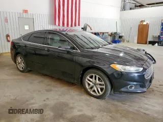 2013 Ford Fusion SE with VIN 3FA6P0HR3DR194009, listed as a Copart auction lot 61962645 with 138,889 mi miles and Clean title. Bid and sale history available at DreamBid. Image 4.